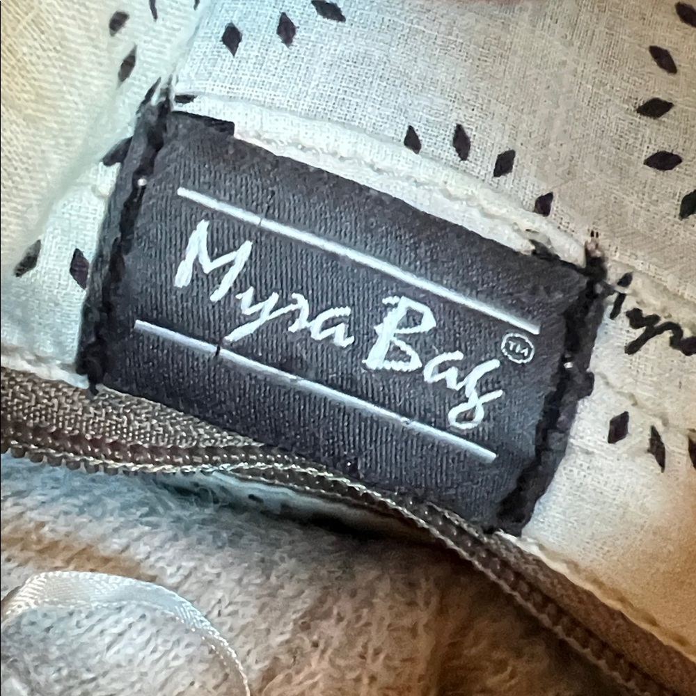 Myra Bag Tribal Pattern crossbody Bag - Cream and Brown with adjustable strap - Picture 2 of 11